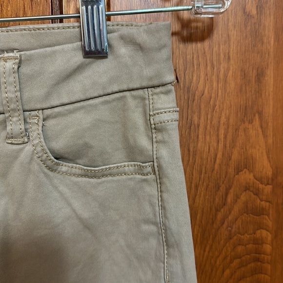 American Eagle Super Stretch Curvy High Rise Tan Jegging Size 0 Long - Picture 2 of 7